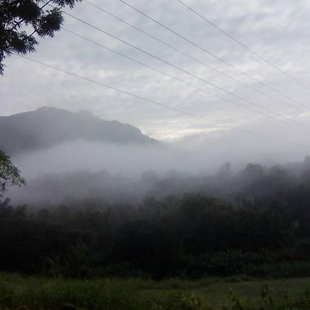 Red Z Cool Mountain Hotel Khao Kho Bagian luar foto