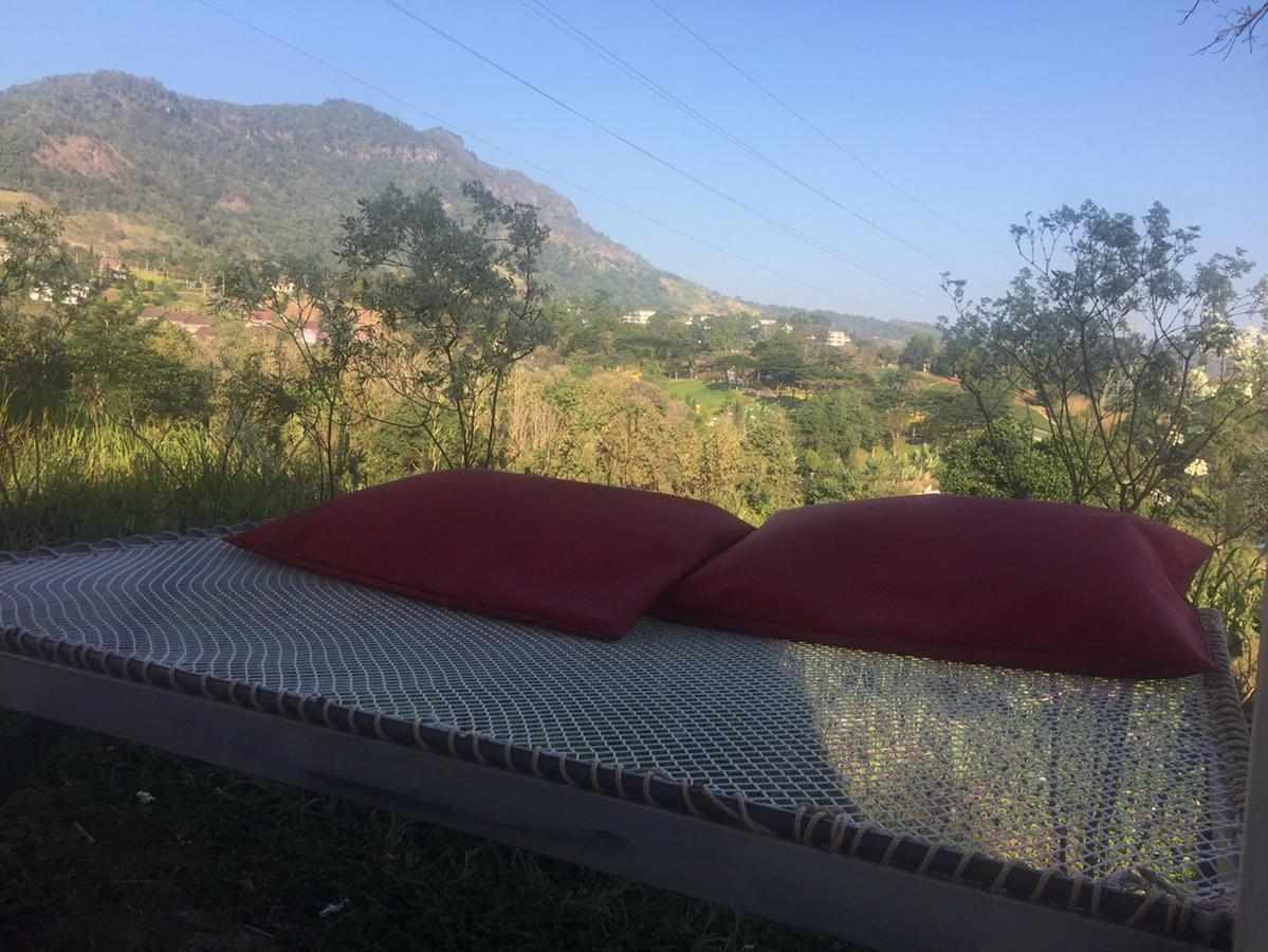 Red Z Cool Mountain Hotel Khao Kho Bagian luar foto
