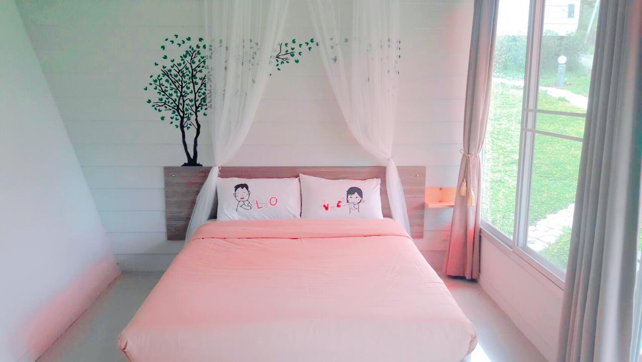 Red Z Cool Mountain Hotel Khao Kho Bagian luar foto